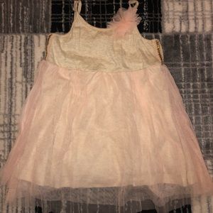 Girl’s Dress